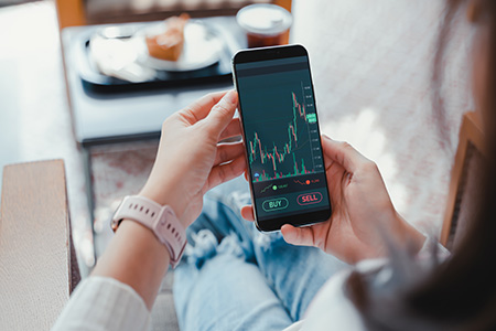 Young lady trading shares
