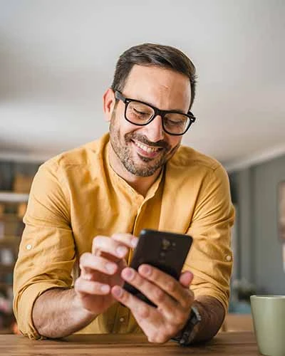 Gentleman checking his individuallu managed account
